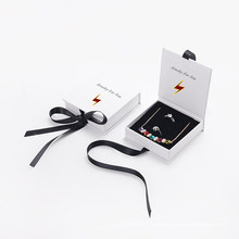 Factory Custom Velvet Jewelry Gift Paper Box with Design